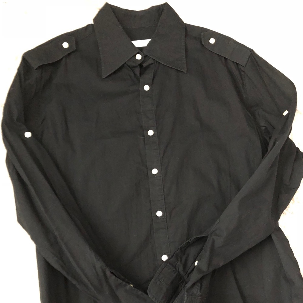 Button up thin cotton shirt